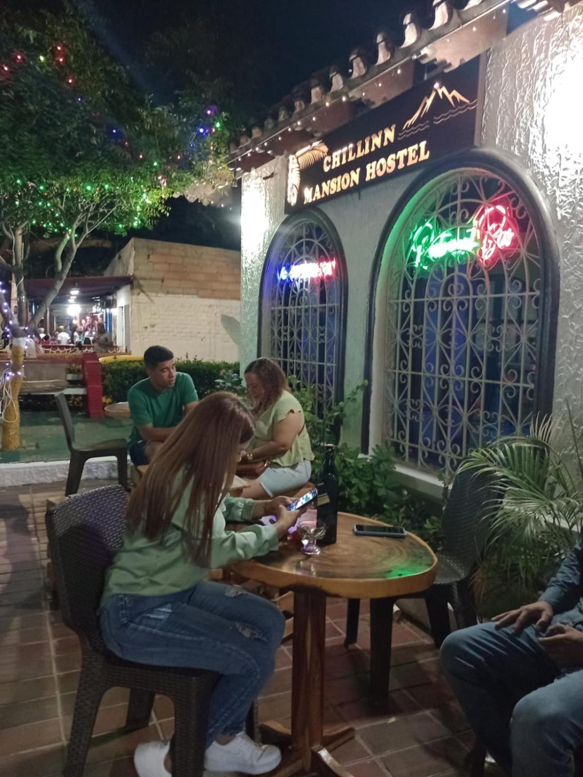 The Chill In Mansion Hostel Santa Marta المظهر الخارجي الصورة