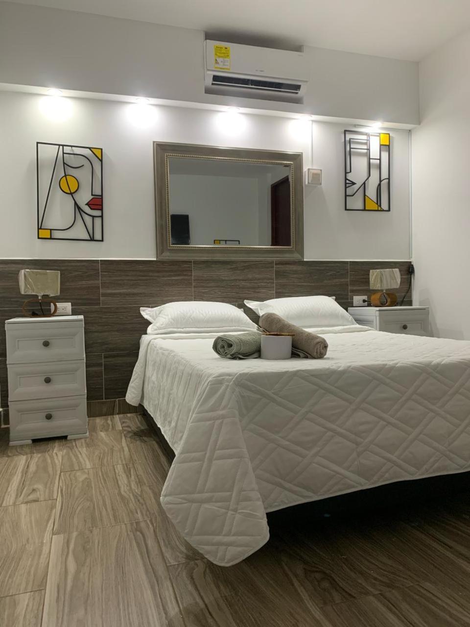 The Chill In Mansion Hostel Santa Marta الغرفة الصورة