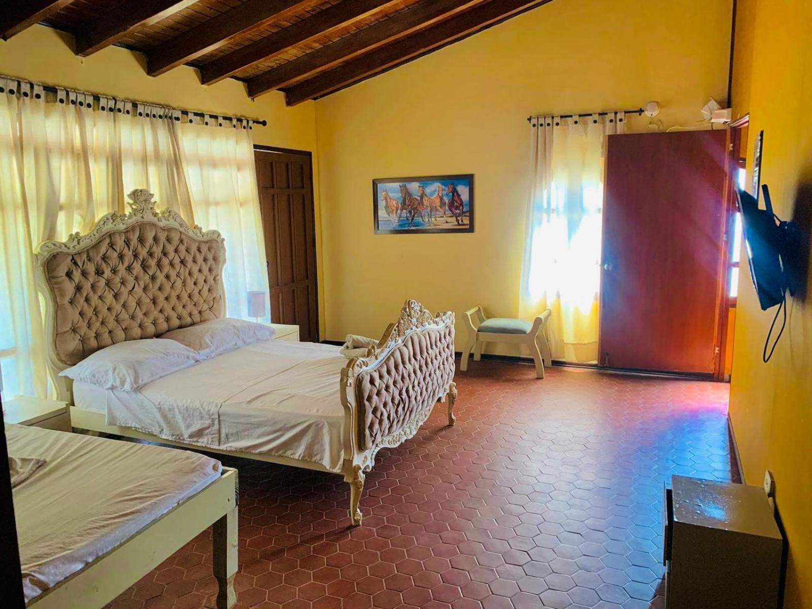 The Chill In Mansion Hostel Santa Marta الغرفة الصورة