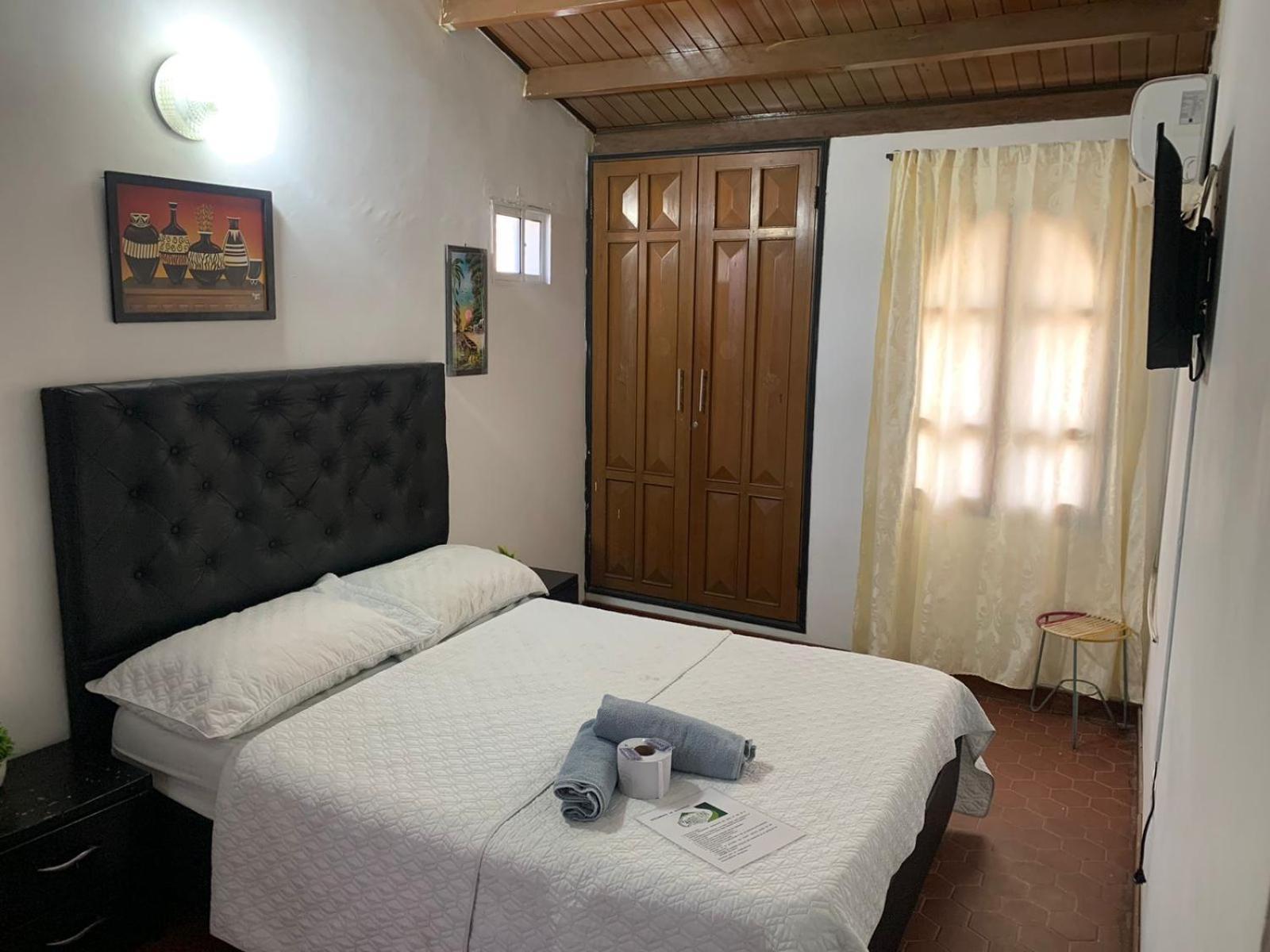 The Chill In Mansion Hostel Santa Marta الغرفة الصورة